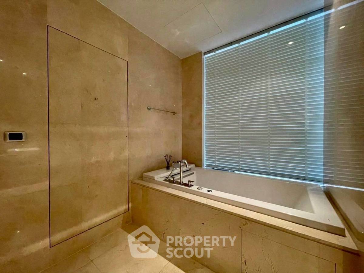 picture 100m To BTS Phrom Phong | 2-BR 132 Sqm Marque Sukhumvit (ID 3171027) - 9/18