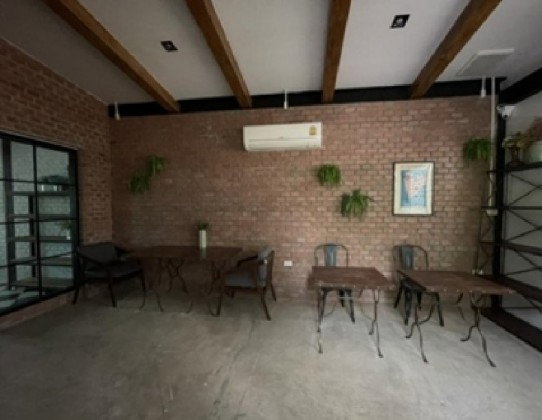 รูป ให้เช่าอาคาร / Studio / คาเฟ่ / สำนักงาน 2 ชั้น บรรยากาศกลางสวน ซอยบางรักน้อย ท่าอิฐ ใกล้ MRT ที่จอดรถ 10 คัน เฟอร์นิเจอร์บางส่วน เหมาะหลากหลายธุรกิจ - รูปที่ 9/17