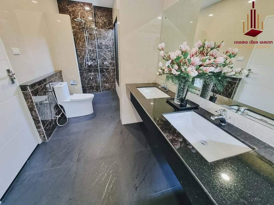 picture ✨ For Rent: Perfect Masterpiece sukhumvit 77 ✨ 💰 Only 285,000 THB/month - 8/10