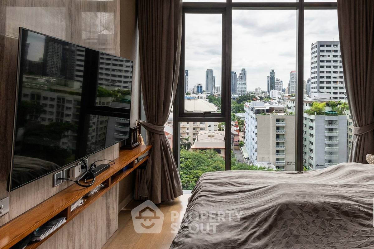 picture 2-BR 141 Sqm For Sale At Vittorio Sukhumvit 39 Near BTS Phrom Phong (ID 3171044) - 7/11