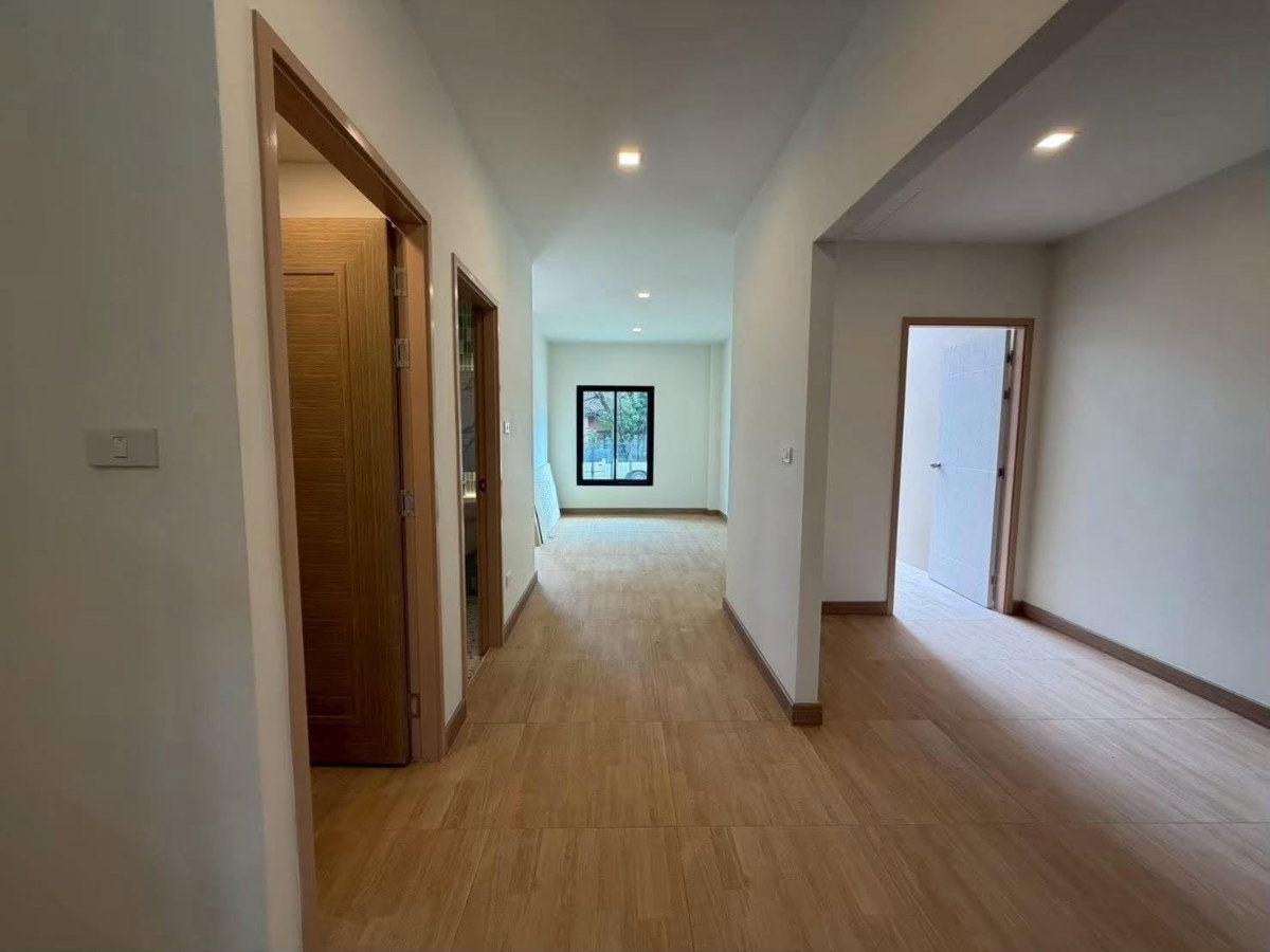 picture Newly renovated House for sale !, sansai , chiangmai - 10/16
