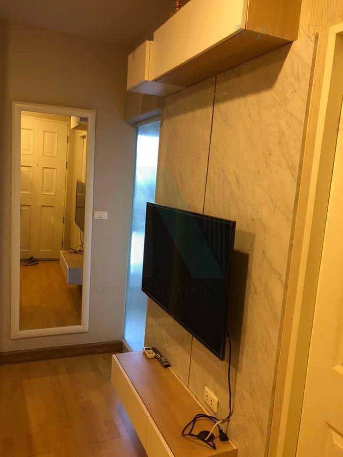 picture For rent Life @ Phahon 18 1 bedroom 4th floor near BTS Saphan Khwai. - 3/8