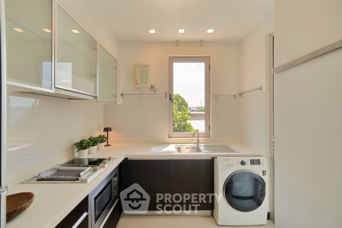 รูป ขายคอนโด 2 ห้องนอน The Lofts Yennakart ย่านช่องนนทรี (ID 3169874) - รูปที่ 32/44
