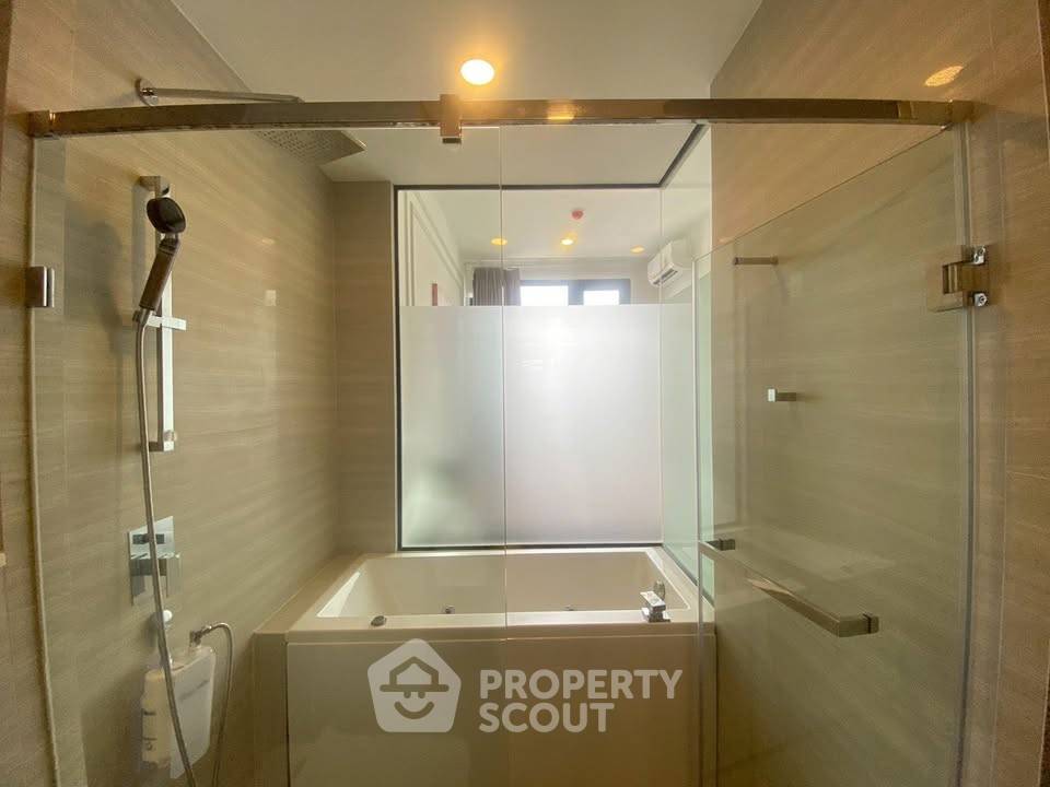 picture Great Value 20th-Floor 1-BR At Park Origin Thonglor, BTS Thong Lor (ID 3168765) - 7/10