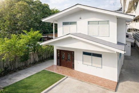 สุขุมวิท62-68 BTS อุดมสุข 700 ม โฮมออฟฟิศให้เช่า 3 นอน 2 น้ำ . และ คลาวด์ 11 1.1 กม. ขนาด 52 ตร.ว.เหมาะสำหรับ โฮมออฟฟิศ เข้า-ออกสะดวก