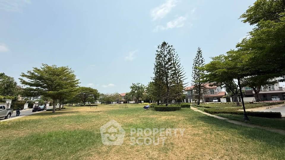 รูป บ้าน 4 ห้องนอน ขนาด 338 ตร.ม. ให้เช่าใน NANTAWAN Bangna KM.7 (ID 3162066) - รูปที่ 2/5