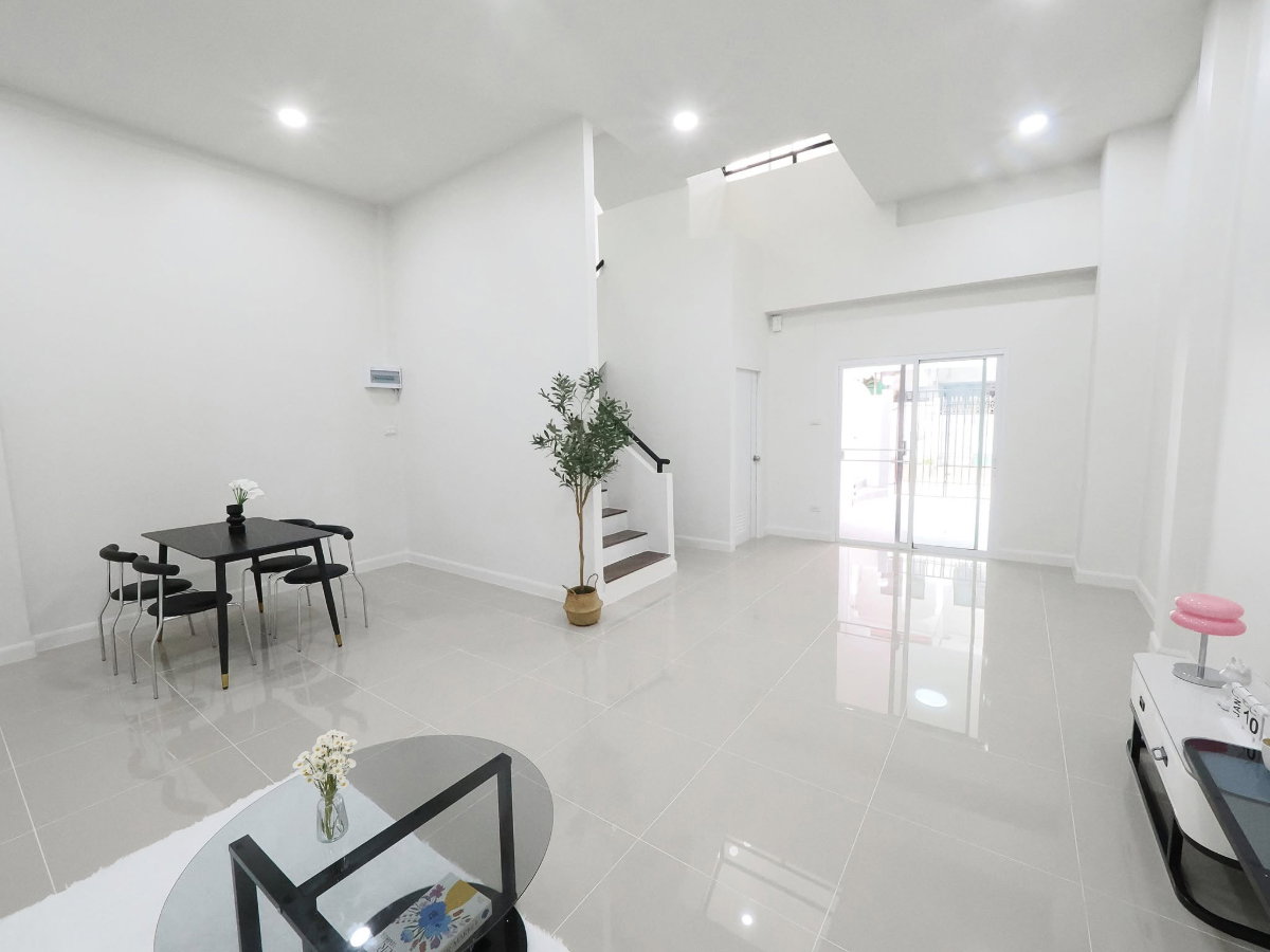 รูป ขายราคาพิเศษ ทาวน์โฮม 3 ชั้น 23.2 ตร.ว. ม.บำรุงวงศ์ 5 ห้องนอน 4 ห้องน้ำ [กาญจนาภิเษก–ปลายบาง]  - รูปที่ 13/59