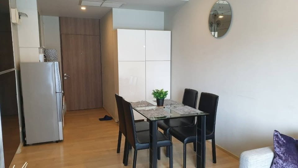 picture 🔥 For Sale – Noble Refine Sukhumvit 26 | Spacious Unit | Prime Sukhumvit Location - 3/8