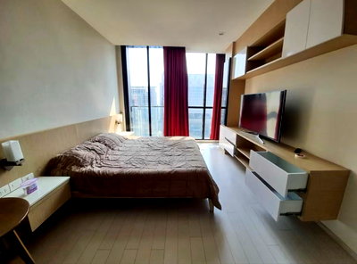 Condos for rent : S315 🔥 For Rent 📍 Noble Ploenchit 📍 2 Bedrooms, 2 Bathrooms, Private Elevator, Skywalk connecting to BTS Ploenchit and Central Embassy