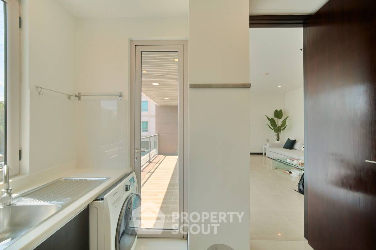 รูป ขายคอนโด 2 ห้องนอน The Lofts Yennakart ย่านช่องนนทรี (ID 3169874) - รูปที่ 34/44