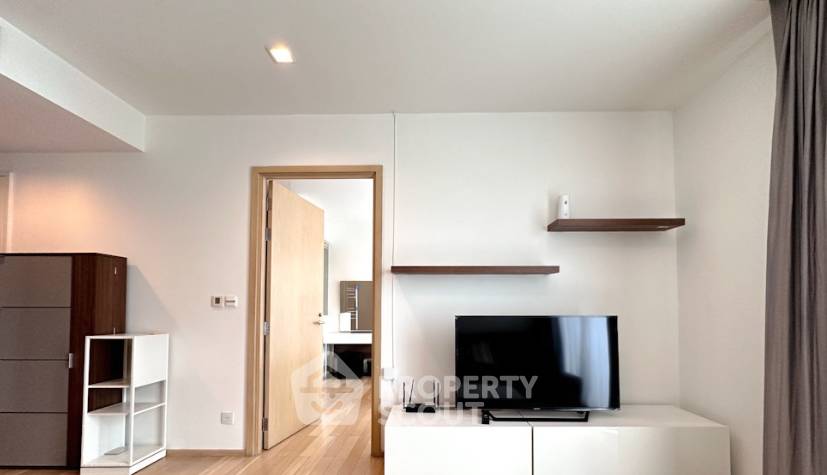 picture 28th-Floor 1-BR Siri At Sukhumvit, 200m To BTS Thong Lo (ID 3156918) - 3/6