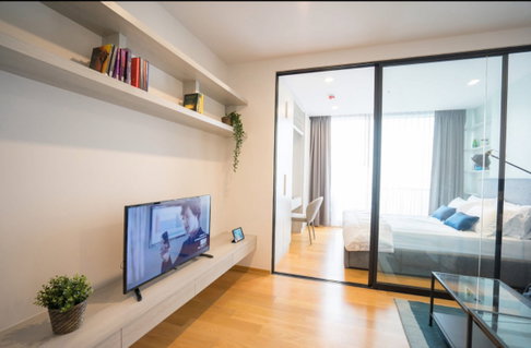 Noble Revo                 Silom