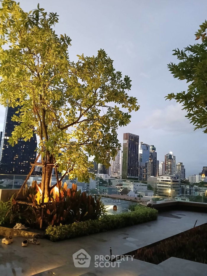 รูป คอนโด 1 ห้องนอน Oka Haus Sukhumvit 36 ใกล้ BTS ทองหล่อ (ID 3167426) - รูปที่ 2/9
