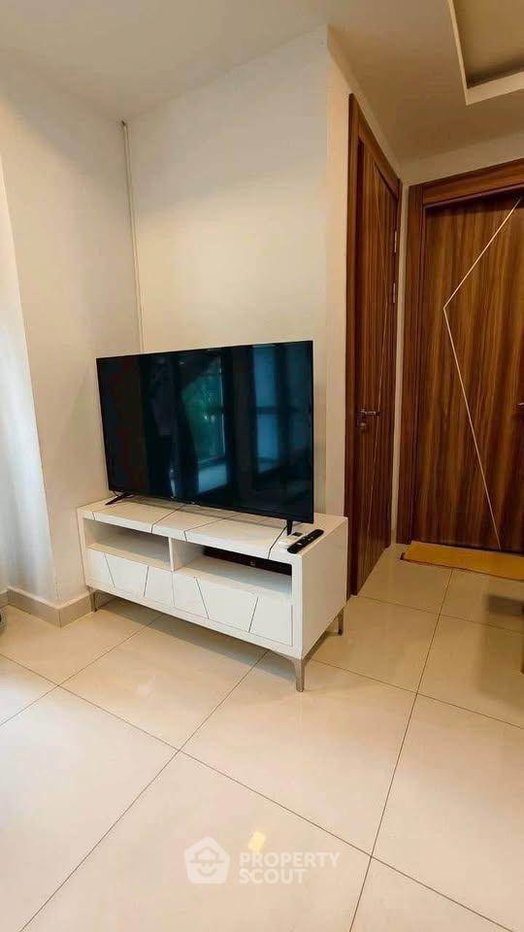 picture 2-BR Condo At Arcadia Beach Resort Pattaya For Rent (ID 3070837) - 4/13