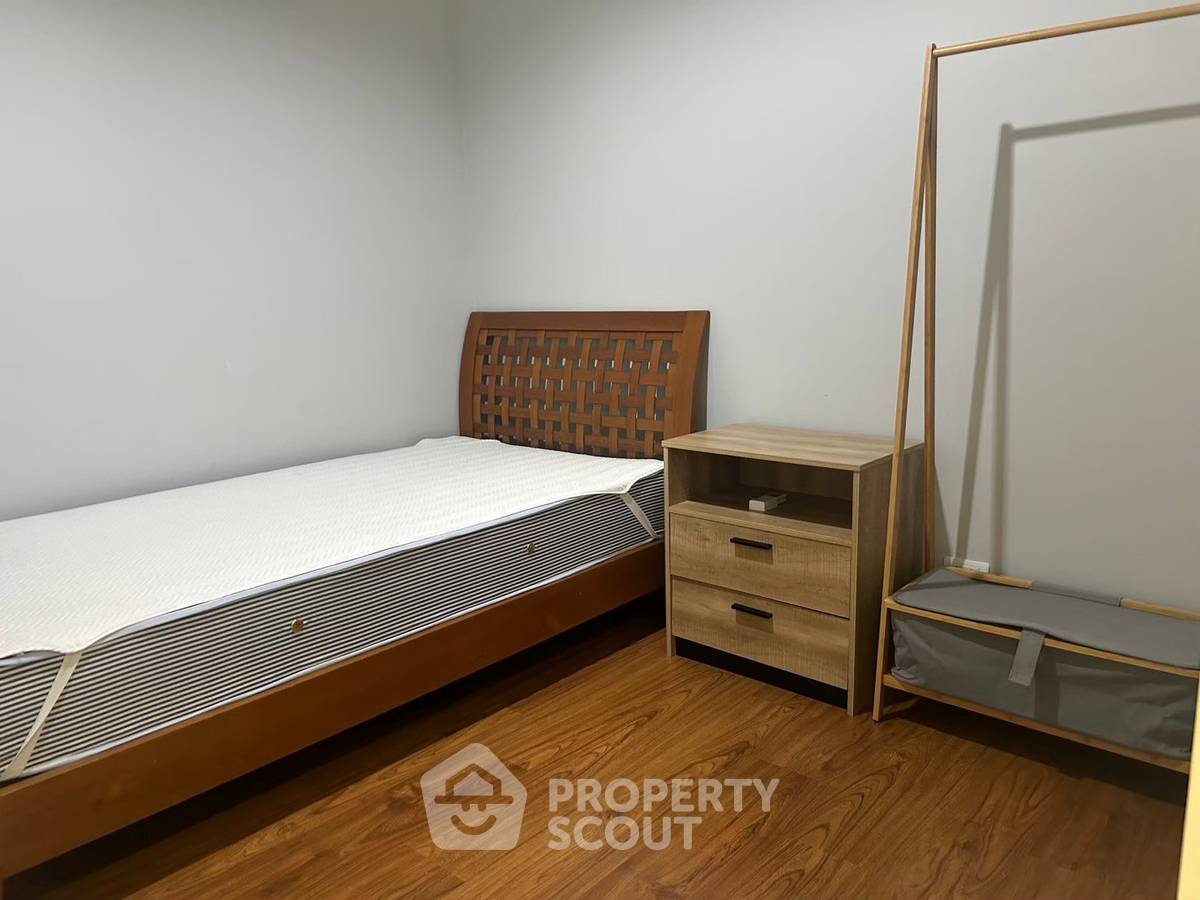 รูป คอนโด 2 ห้องนอน Surawong City Resort Condominium ใกล้ MRT สามย่าน (ID 3171535) - รูปที่ 12/19