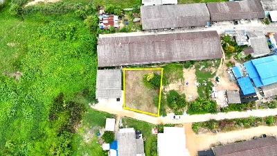 Land for sale Si Racha Chonburi : Urgent sale! Beautiful land in Nong Kham, Sriracha. Excellent location, close to community amenities.