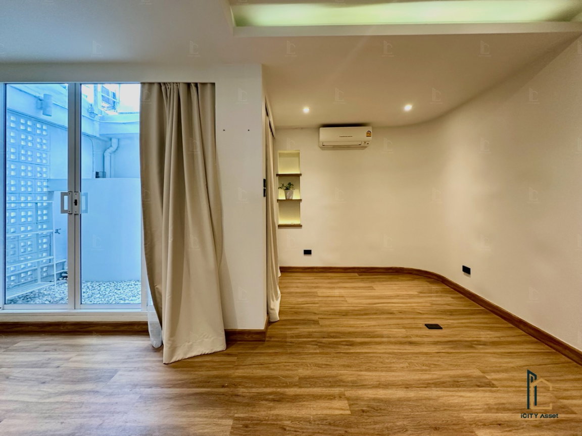 รูป 🔥🔥Rare!! 3b4b 135k - Home Office @ Ekkamai 📞Call 090 919 9898 - รูปที่ 12/36