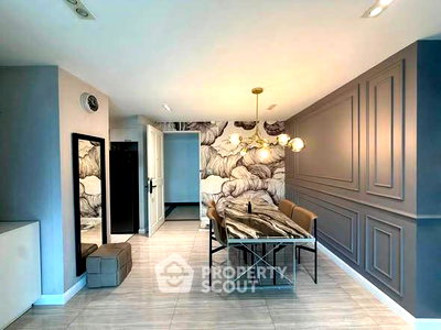 คอนโดให้เช่า : คอนโด 2 ห้องนอน The 49 Plus 2 Condominium ใกล้ BTS ทองหล่อ (ID 3169256)