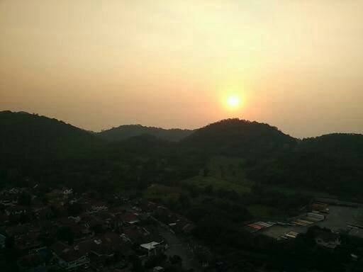 รูป ให้เช่า Sea Hill Condo ขนาด 50 ตร.ม. ห้องมุม ชั้น 17 วิวเขา - รูปที่ 10/10