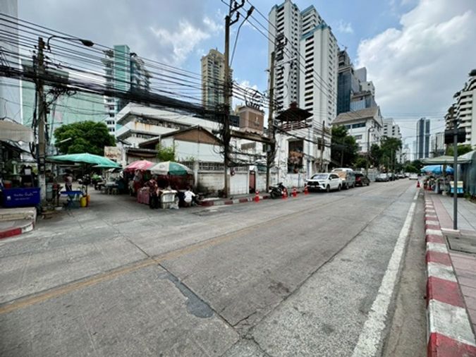 ขายที่ดิน 88 ตร.ว. เขตวัฒนา