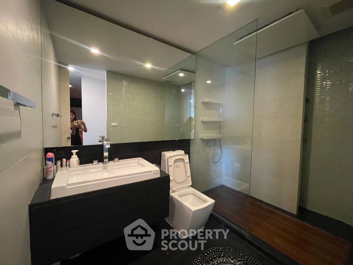 picture Spacious 2-BR 150 Sqm At Supreme Ville, MRT Khlong Toei (ID 3171507) - 13/16