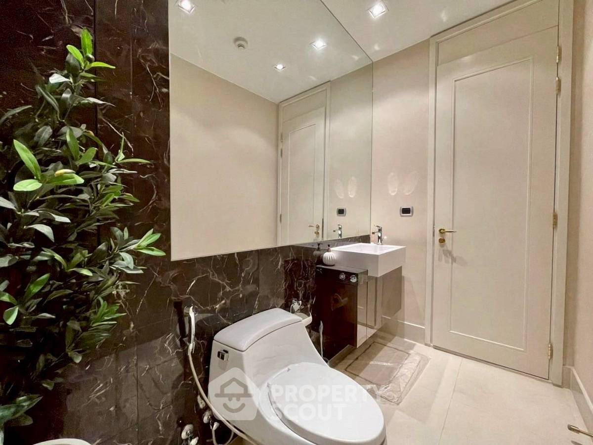 picture 100m To BTS Phrom Phong | 2-BR 132 Sqm Marque Sukhumvit (ID 3171027) - 11/18