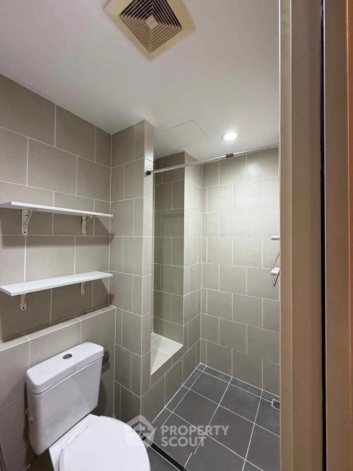 รูป ขายคอนโด 2 ห้องนอน The Base Urban Rama9 ใกล้ MRT พระราม 9 (ID 3171172) - รูปที่ 11/13