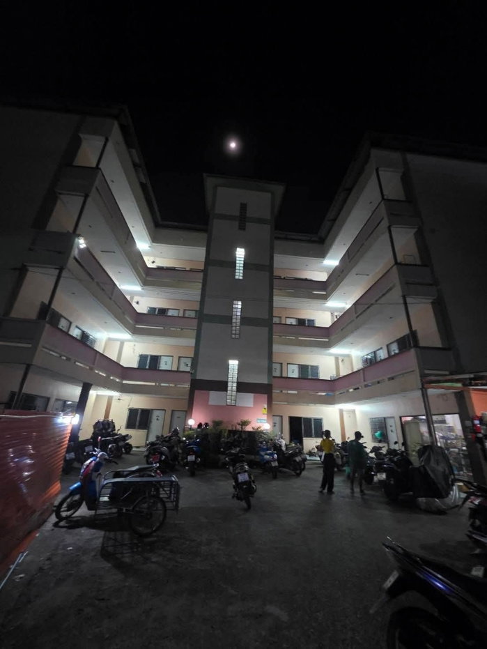 picture Prime location with a consistent 100% occupancy rate.  - 1/4