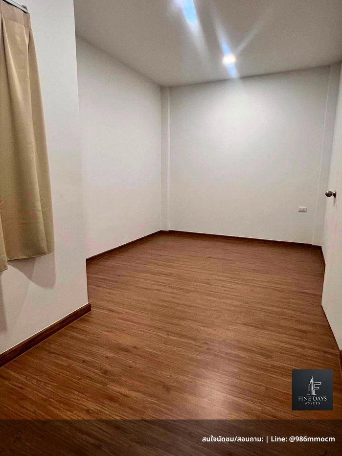 รูป ✨ ขาย ทาวน์โฮม หมู่บ้านลุมพินี ทาวน์เพลส สุขุมวิท–ศรีนครินทร์ (Lumpini Townplace Sukhumvit-Srinakarin) - รูปที่ 2/7