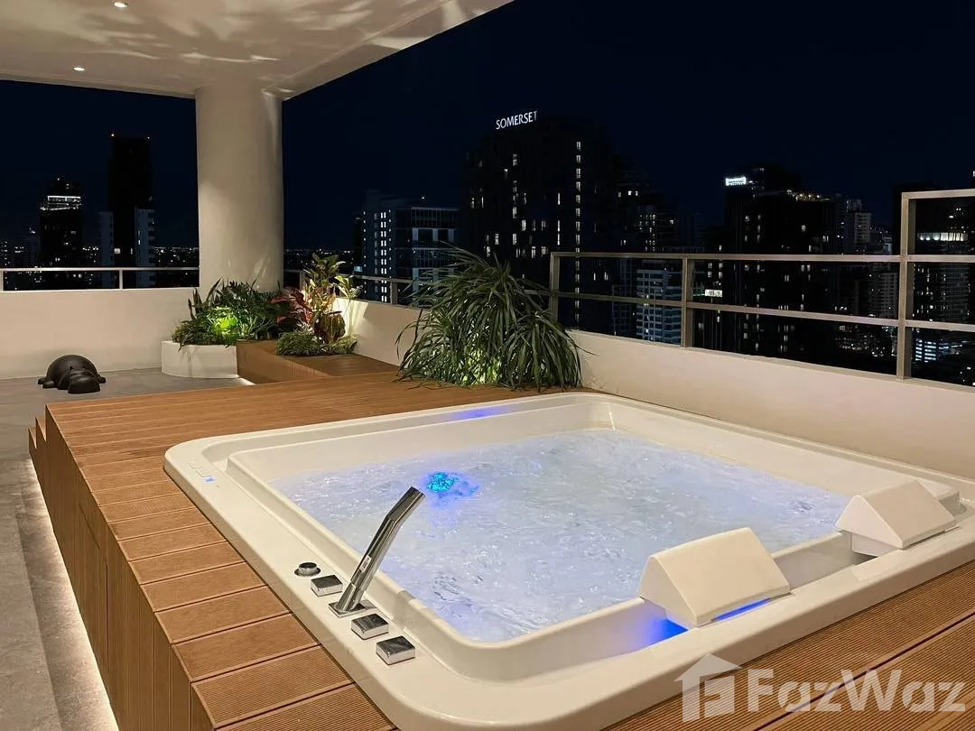 picture Jungle paradise duplex penthouse for sale in Thonglor 5357875 - 11/17