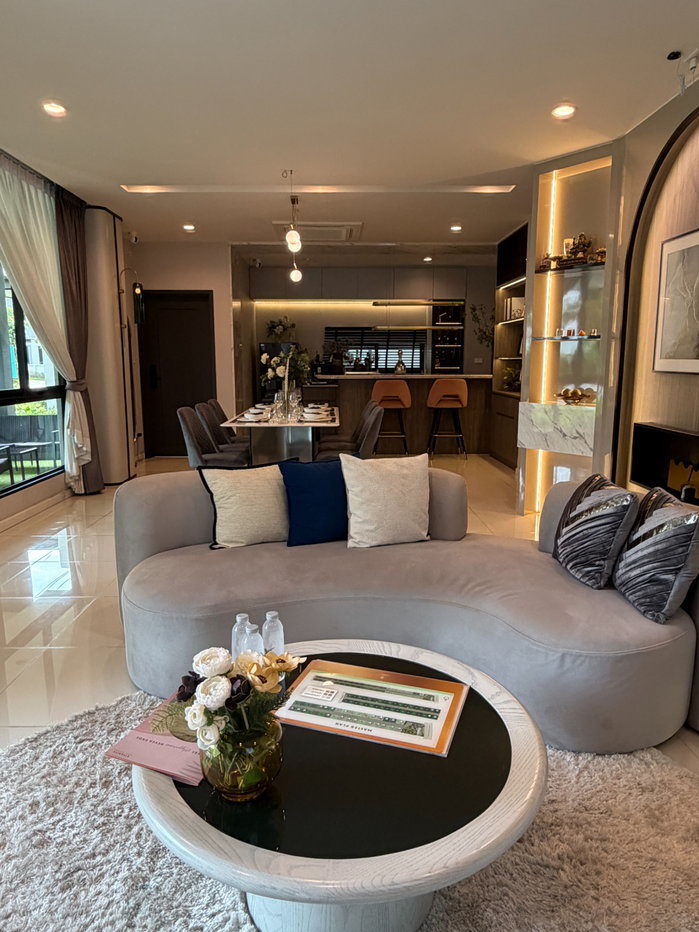 รูป 🏡 บ้านเดี่ยวใกล้กรุงเทพกรีฑา 250 ตร.ม. - The Eternity Verdure Rama 9 – Wongwaen - รูปที่ 2/15