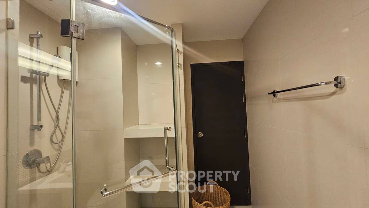 picture 2-BR Condo, The Crest Sukhumvit 34, 200m to BTS Thong Lor (ID 2811334) - 11/25