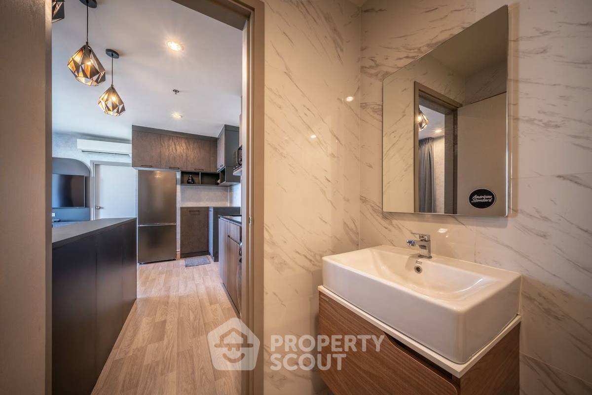 picture 26th-Floor 2-BR Condo, Ideo Mobi Sukhumvit Eastpoint, BTS Bearing (ID 2366039) - 28/32