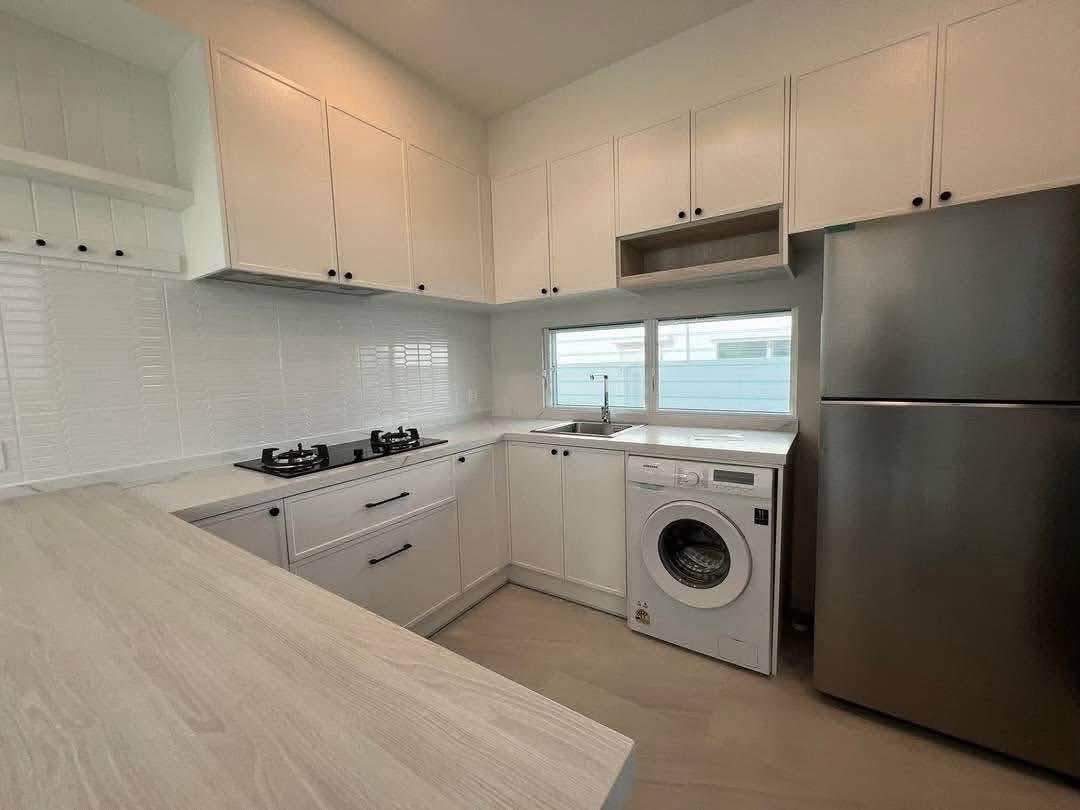 รูป ให้เช่า บ้านสวย ในโครงการหรู ซีรีนเลค พื้นที่ 184 ตรม.  3ห้องนอน - รูปที่ 1/10