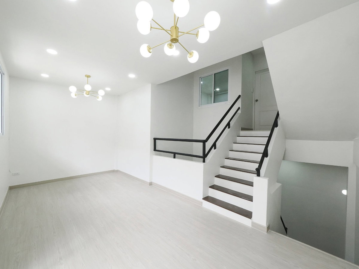 รูป ขายราคาพิเศษ ทาวน์โฮม 3 ชั้น 23.2 ตร.ว. ม.บำรุงวงศ์ 5 ห้องนอน 4 ห้องน้ำ [กาญจนาภิเษก–ปลายบาง]  - รูปที่ 27/59