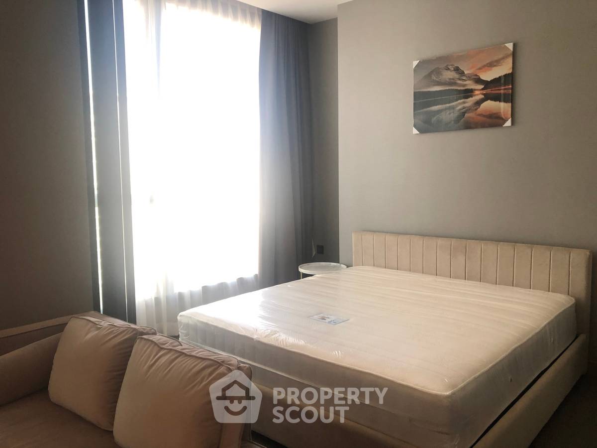 picture Great Value 1-BR, The Esse At Singha Complex Near MRT Phetchaburi (ID 436695) - 2/5