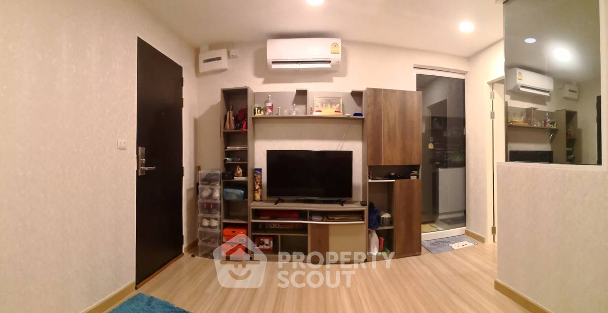 picture 1-BR Chateau In Town Rama 8 Near MRT Bang Yi Khan (ID 739518) - 1/10