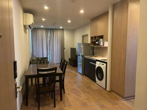ขาย คิว ชิดลม-เพชรบุรี เลขที่ 1088/175(2205)