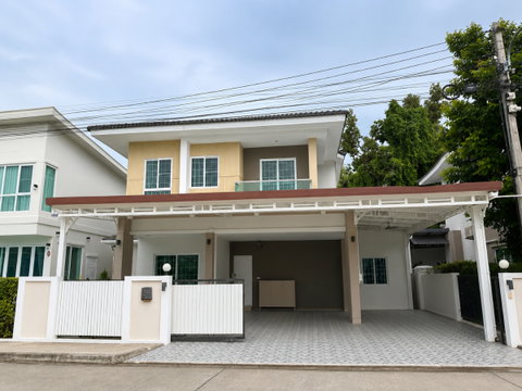 🏡✨ ให้เช่าบ้านเดี่ยว 2 ชั้น 3 ห้องนอน บ้านในโครงการ พร้อมคลับเฮ้าส์และสระว่ายน้ำ ✨ #ASP-V0060