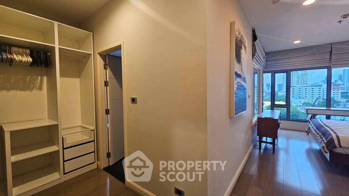 picture 2-BR Condo, The Crest Sukhumvit 34, 200m to BTS Thong Lor (ID 2811334) - 19/25