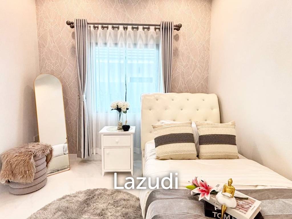 picture Modern detached home 3 Bedroom in Homey - 10/14