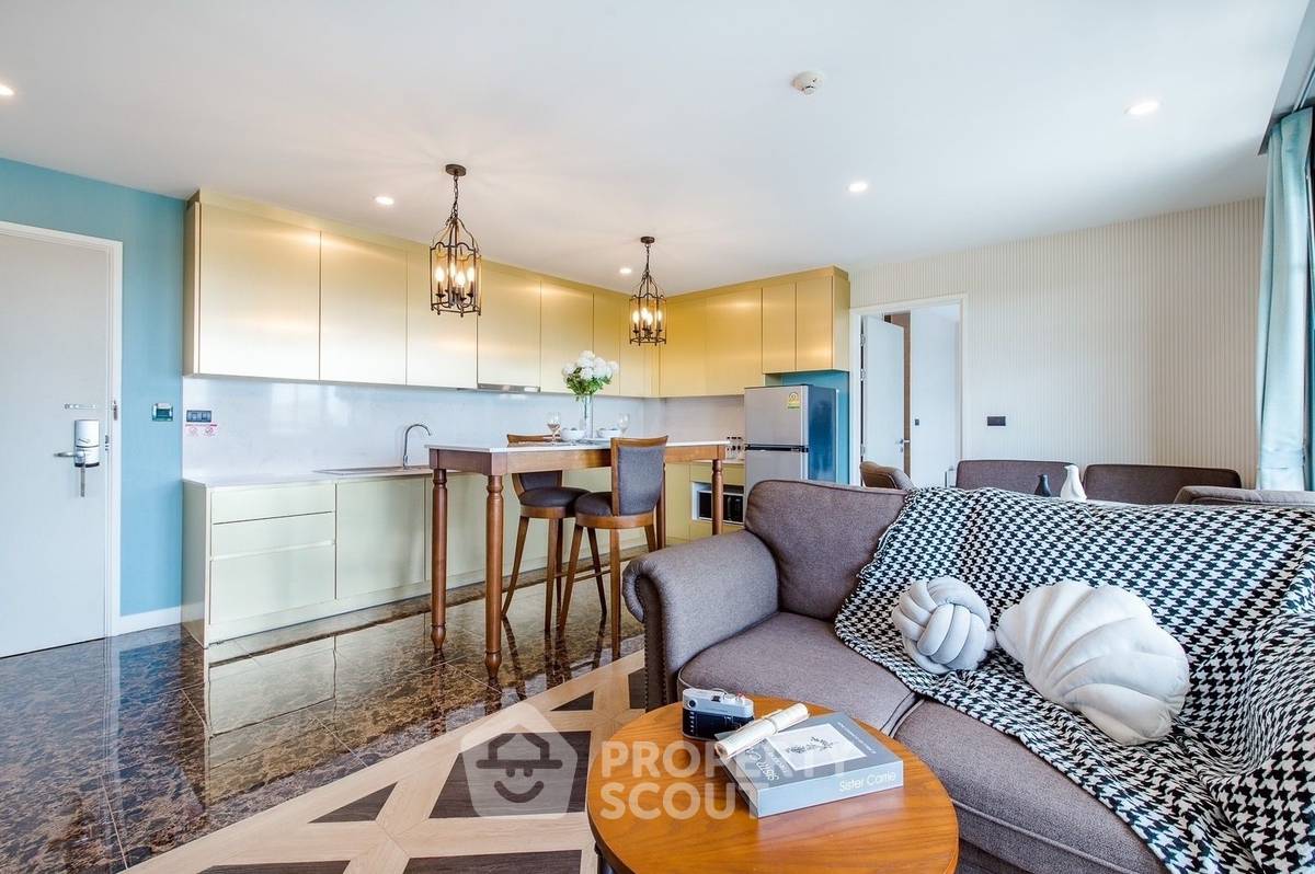 รูป คอนโด 2 ห้องนอน Casa Espana Condominiums ให้เช่าในพระตำหนัก (ID 2183146) - รูปที่ 2/17