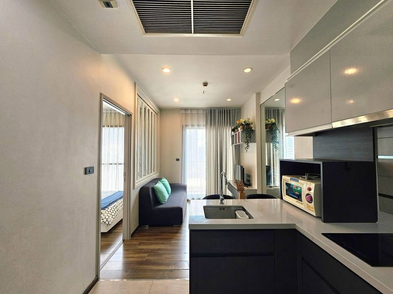 picture R1058/[For Rent] Wyne Sukhumvit | High-Floor Sky Residence (15th Floor)  - 12/13