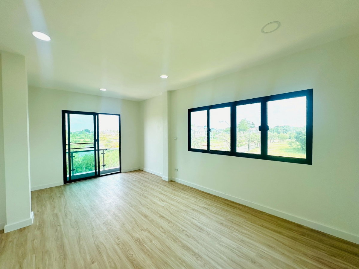picture Home for rent at Krisdacity laje and park - 4/22