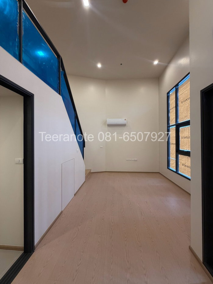 picture New Rama 9 condo, high-ceiling loft unit, starting at just 5.29 million Baht. - 4/7