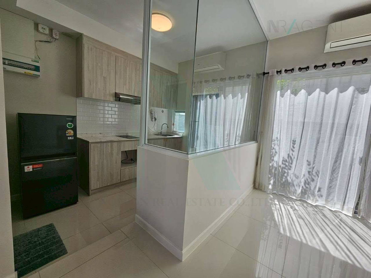รูป ให้เช่าทาวน์เฮาส์ 2 ชั้น วิลลาจจิโอ ศรีนครินทร์ - บางนา 3 ห้องนอน 3 ห้องน้ำ - รูปที่ 4/8