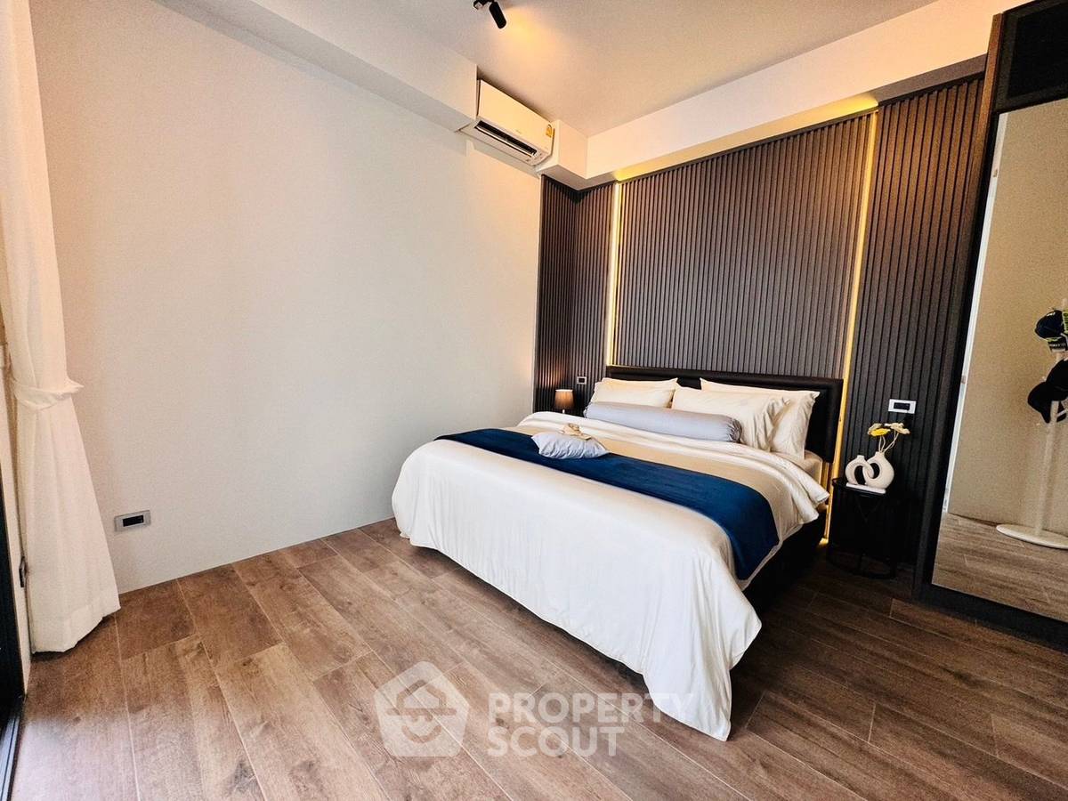 picture Pet-Friendly 2-BR Villa, 220 Sqm In Bangsaray, Sattahip (ID 1885130) - 9/20