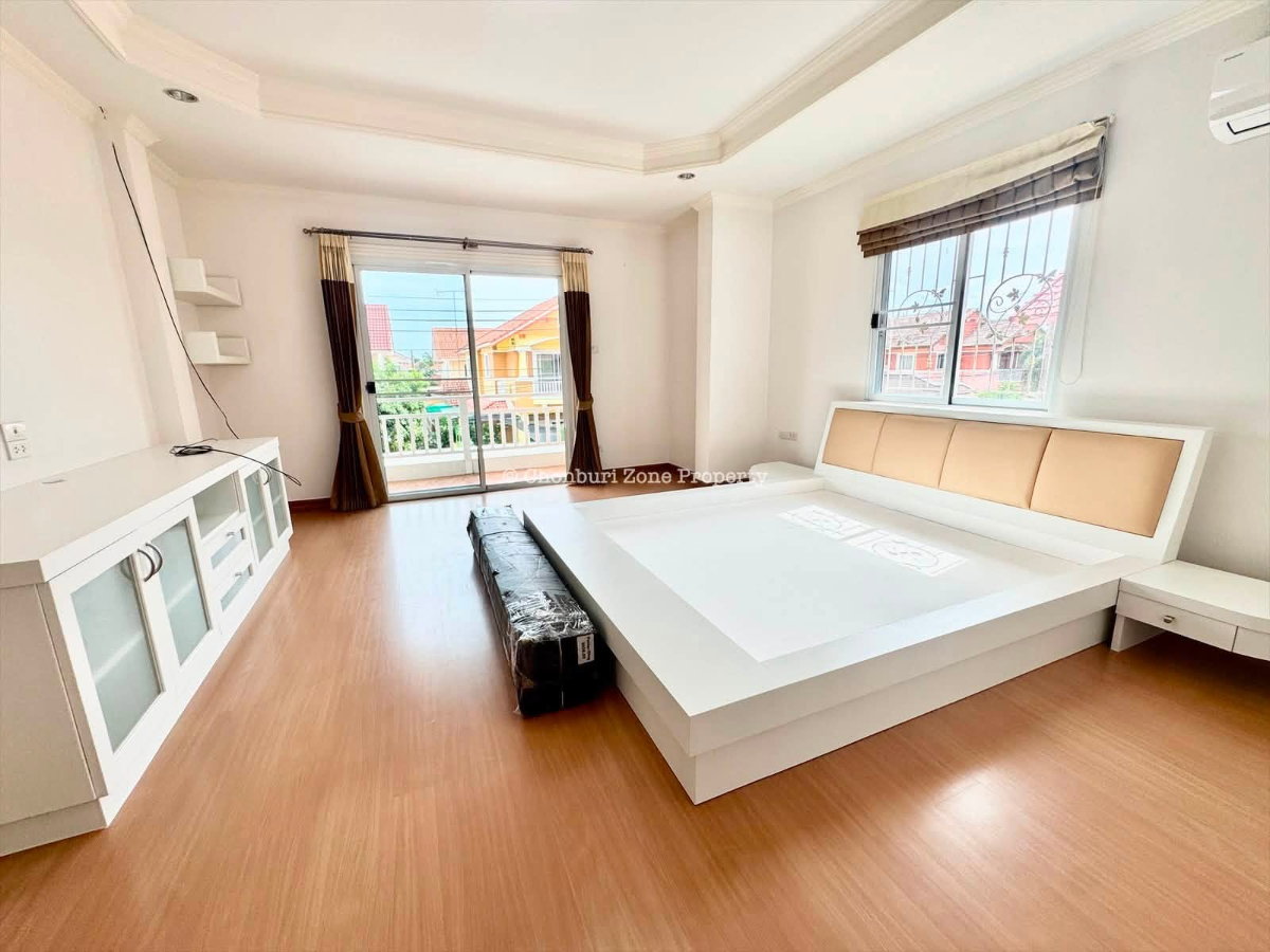 รูป ให้เช่าบ้านเดี่ยวหลังใหญ่ ม.มณีรินทร์เพลส ไร่กล้วย ศรีราชา - รูปที่ 2/38