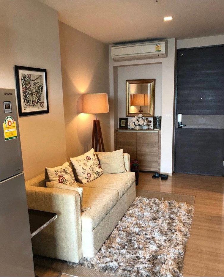 รูป ชั้น 28 คอนโด 1 ห้องนอน Rhythm Sathorn-Narathiwas ใกล้ BTS ช่องนนทรี (ID 3170891) - รูปที่ 1/14