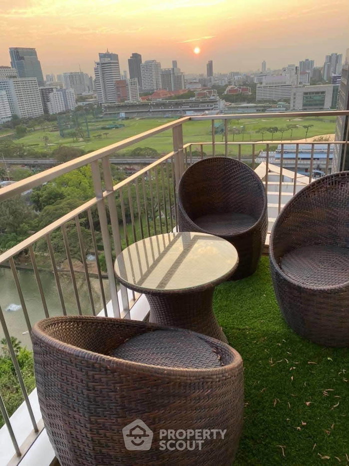picture 15th-Floor 3-BR Baan Rajprasong Condominium Near BTS Ratchadamri (ID 3171681) - 9/14